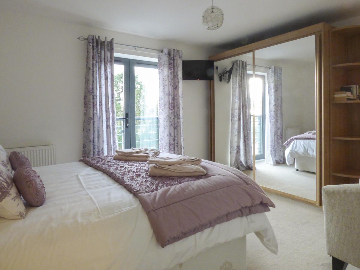 Tyack Apartamento Charlestown  Exterior foto